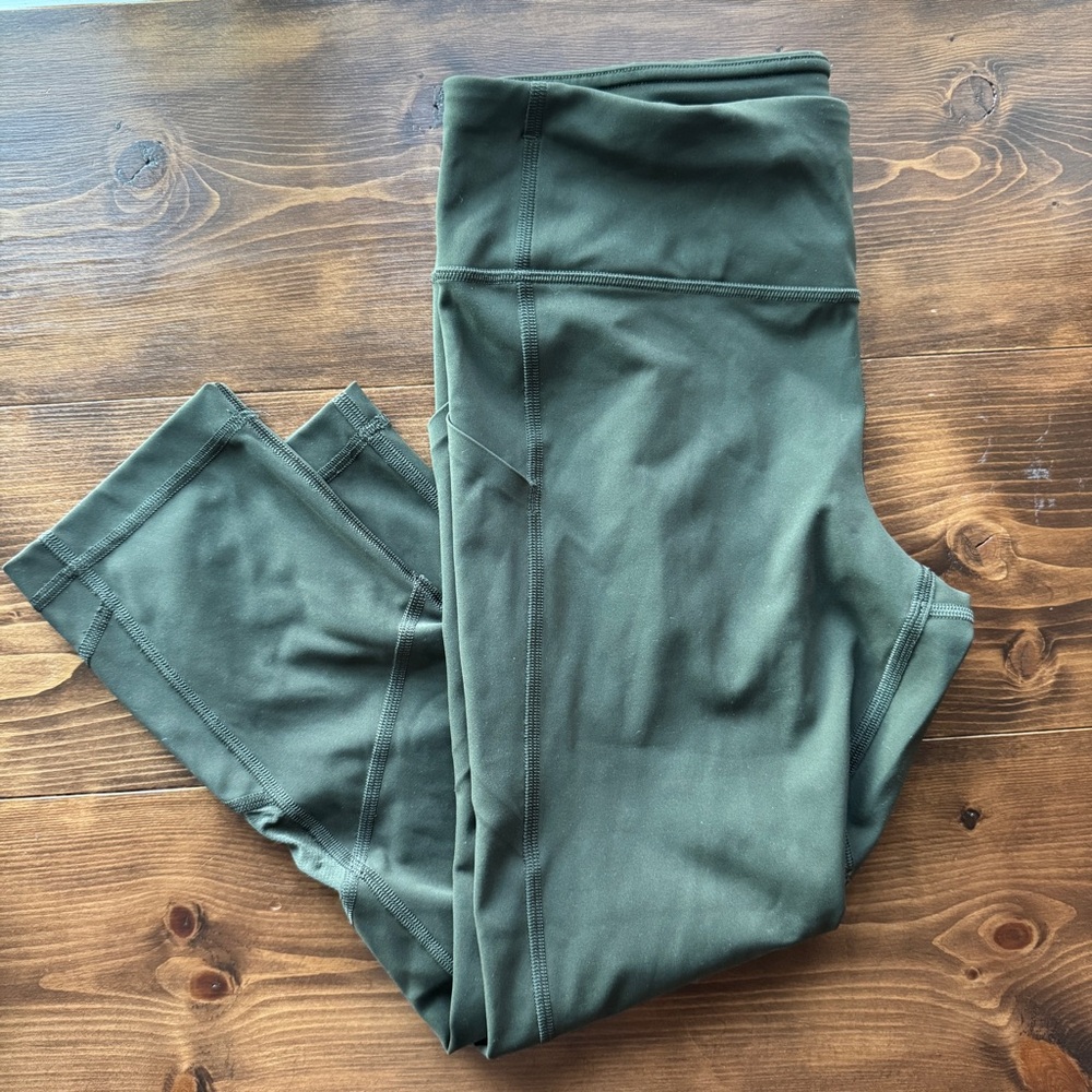 Lululemon Leggings 8 forest green